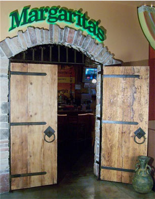 cantina doors